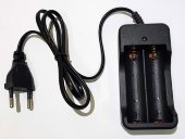 Сетевое зарядное устройство для 2 Li-Ion аккумуляторов 18650