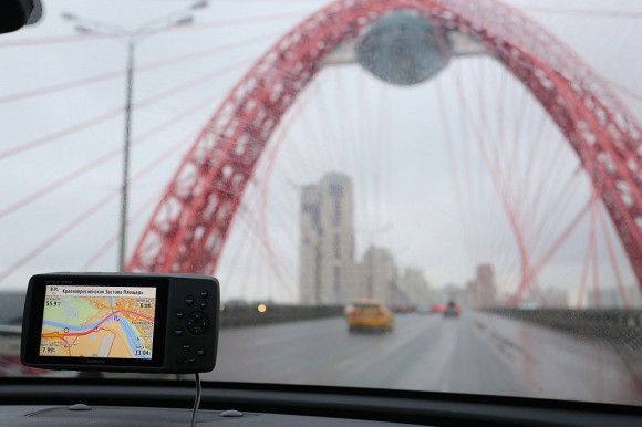 Портативный GPS навигатор Garmin GPSMAP 276cx (с картой России TopoActive Russia) Портативный GPS навигатор Garmin GPSMAP 276cx (с картой России TopoActive Russia)