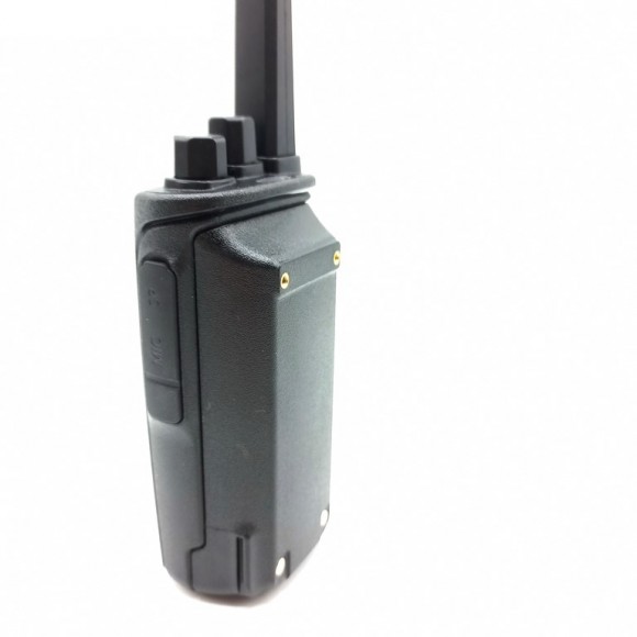 Радиостанция портативная Track 5 Turbo-U (400-480 МГц) Радиостанция портативная Track 5 Turbo-U (400-480 МГц)