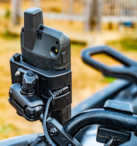 Комплект для крепления Garmin Montana 7xx на мотоцикл/квадроцикл AMPS с аудио и кабелем питания (010-12881-03)