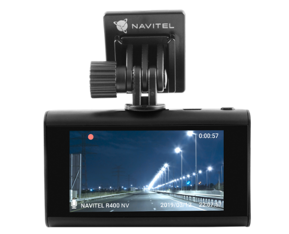 Автомобильный видеорегистратор NAVITEL R400NV Автомобильный видеорегистратор NAVITEL R400NV