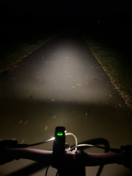 Фонарь велосипедный NEWBOLER EOS530 Фонарь велосипедный NEWBOLER EOS530